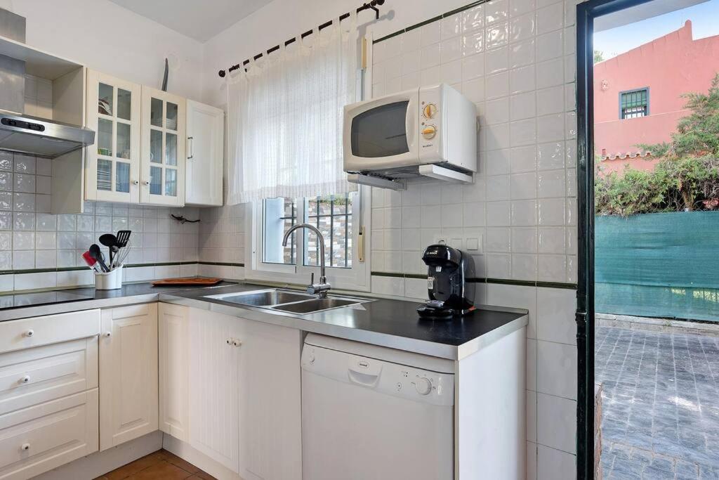 Poniente Villa Roche Kültér fotó